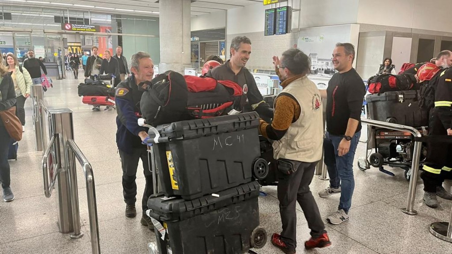 Llega el último contigente de bomberos del CPB a Málaga tras su misión en Turquía