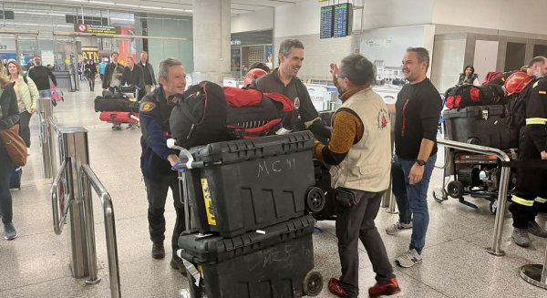 Llega el último contigente de bomberos del CPB a Málaga tras su misión en Turquía