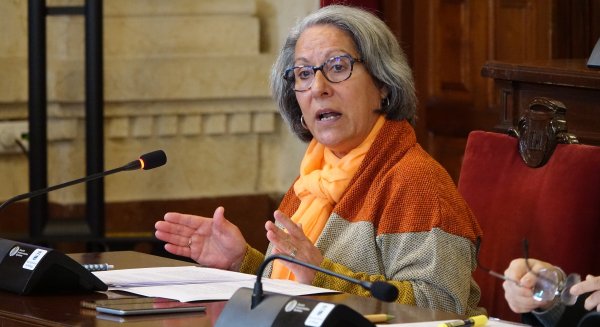 PSOE arranca el compromiso del Ayuntamiento para visibilizar a los autónomos de la venta ambulante