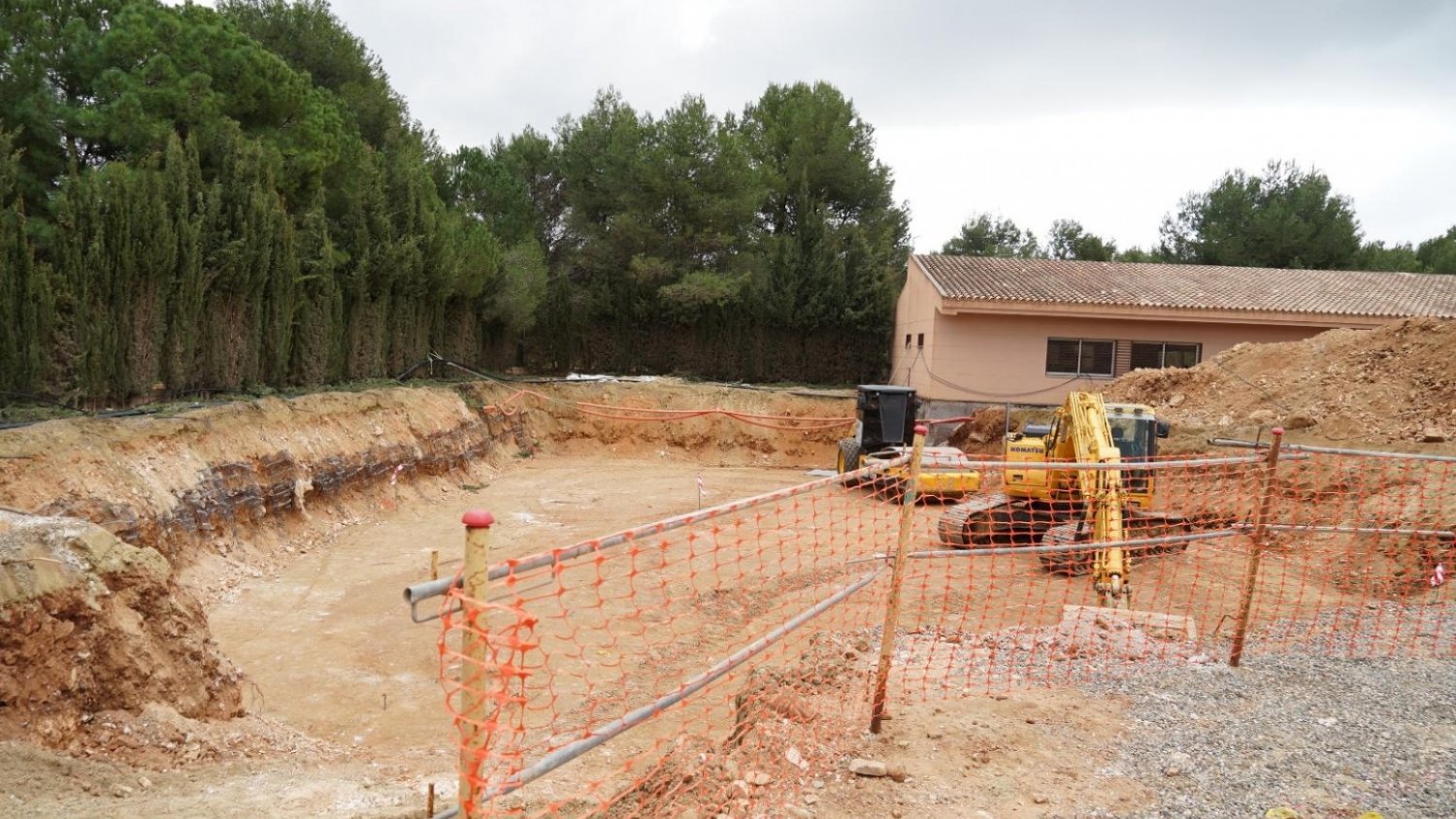 Comenzadas las obras de la nueva piscina semiolímpica de Coín