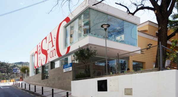 Las Bibliotecas Municipales acercan la figura de María Zambrano a los jóvenes en una exposición