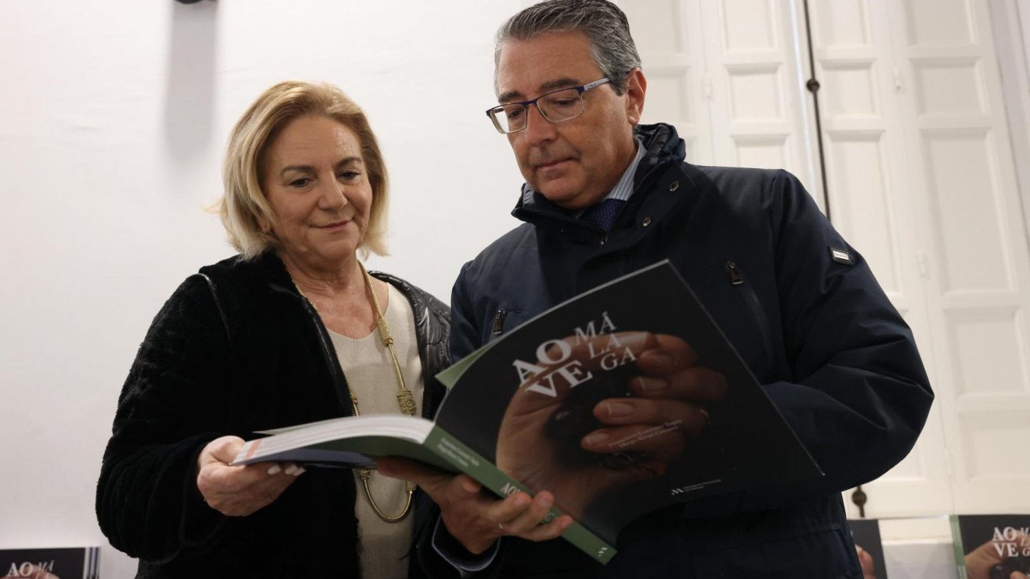 Diputación edita un libro sobre los orígenes, y la historia de los Aceites de Oliva Virgen Extra