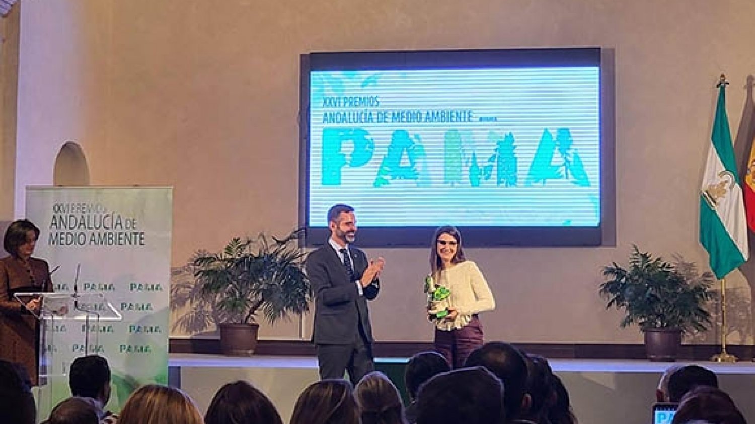 UMA.- Un proyecto para controlar la expansión del alga asiática, Premio Andalucía de Medio Ambiente