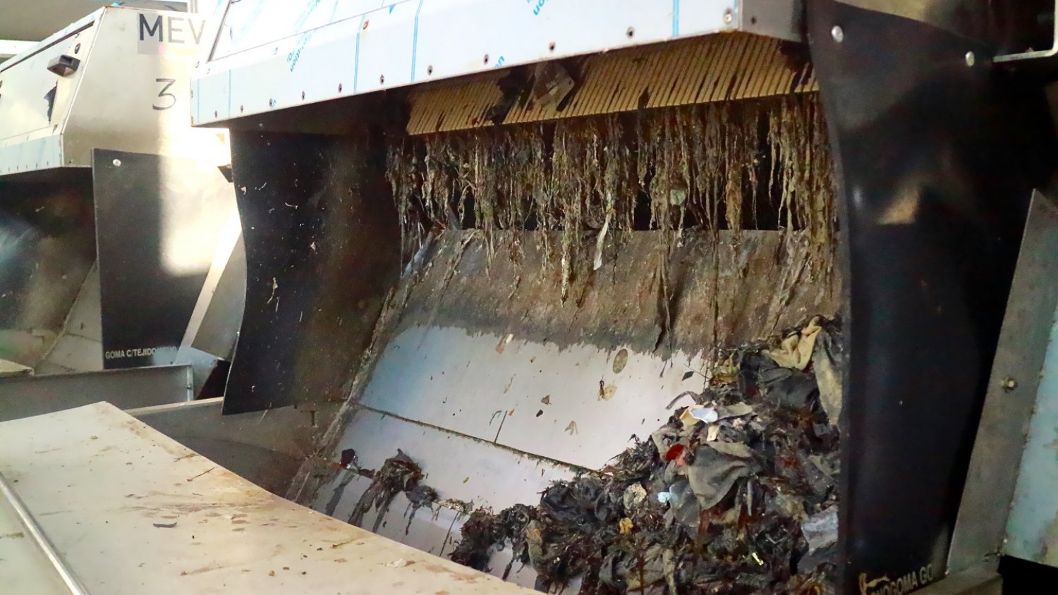 Desciende un 5,3% los residuos sólidos retirados en las aguas residuales durante 2022