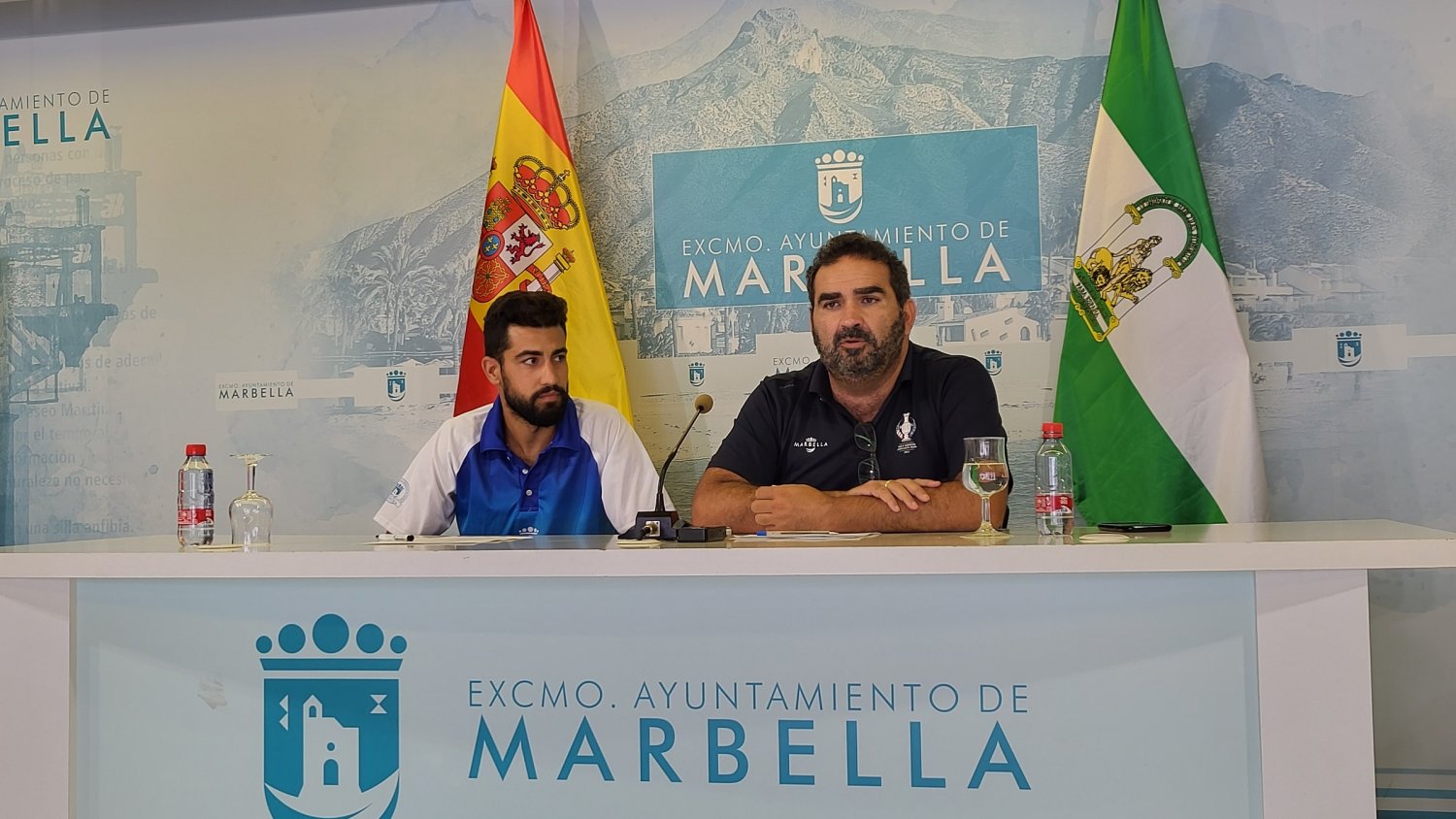 El Ayuntamiento renueva su apoyo al triatleta Ismael Rojas dentro del programa de patrocinio Marca Marbella