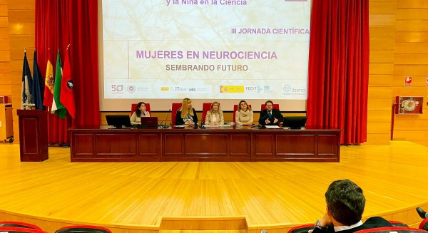 UMA.- Las investigadoras de la Universidad toman la palabra en la jornada ‘Mujeres en neurociencia’