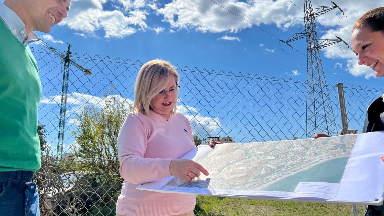 Fuengirola avanza en el soterramiento del cableado de alta tensión de Los Pacos