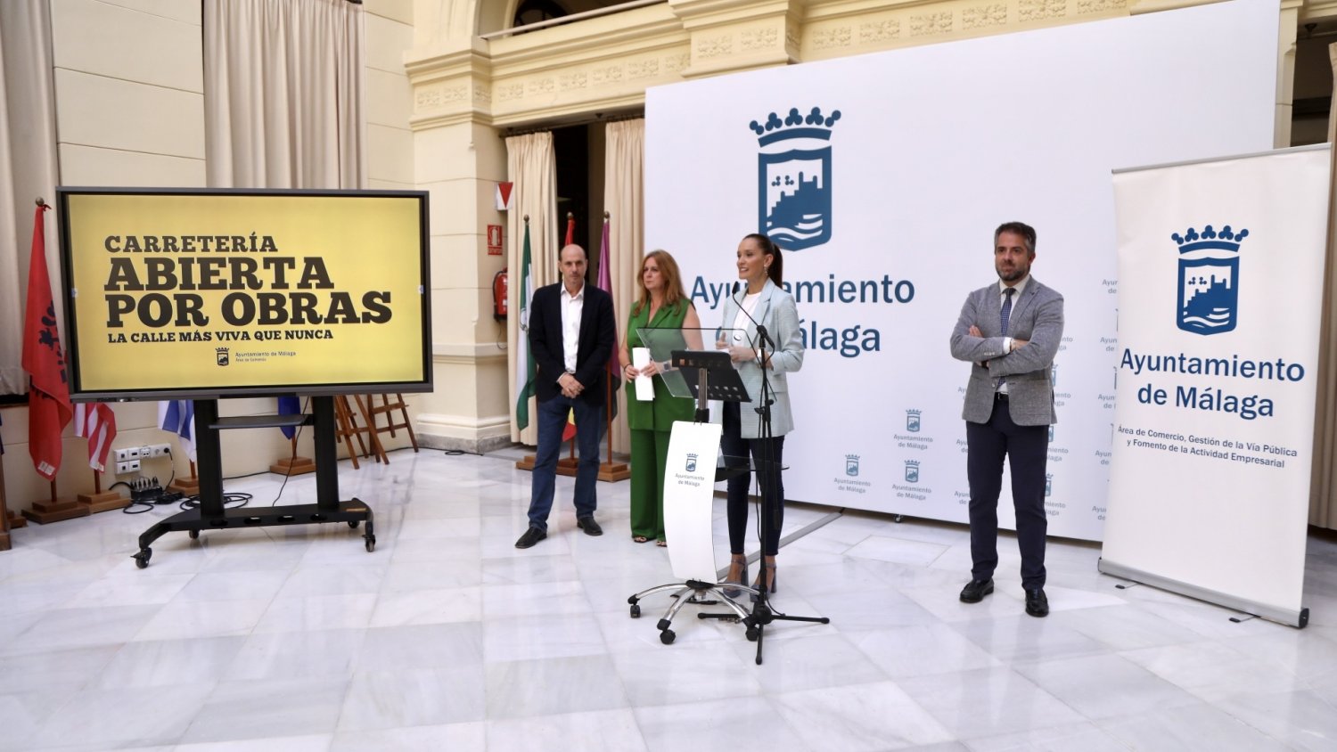 Málaga destina 5.000 euros a subvenciones para comerciantes y hosteleros de Carretería afectados por las obras de renovación