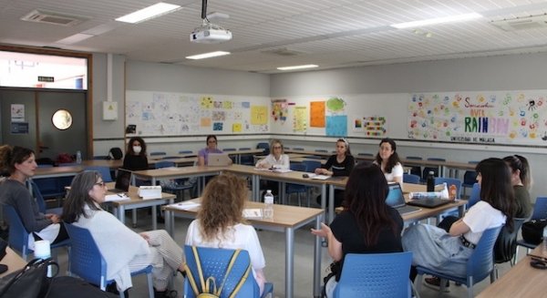 UMA.- Un total de 35 seminarios semipresenciales componen la nueva edición de los Cursos de Otoño