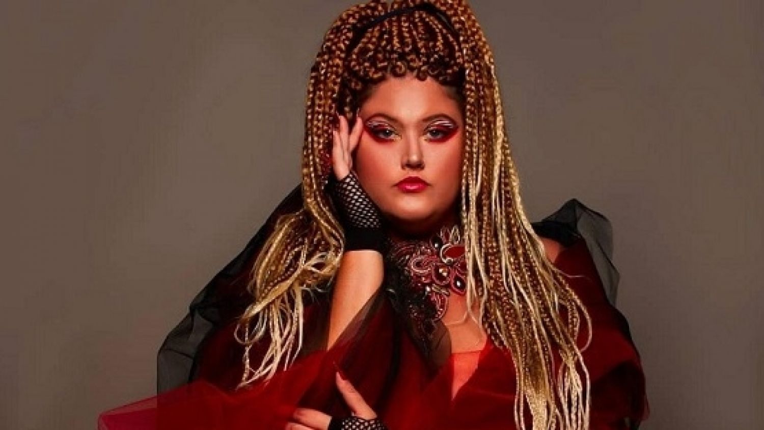 La voz de Adriana Rogan anima las noches en Da Bruno Sul Mare