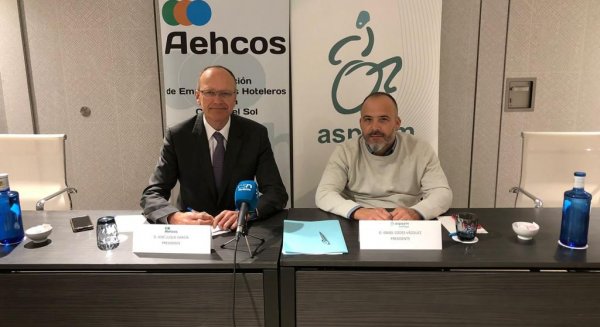 Aehcos y ASPAYM aúnan esfuerzos para fomentar el empleo de personas con discapacidad