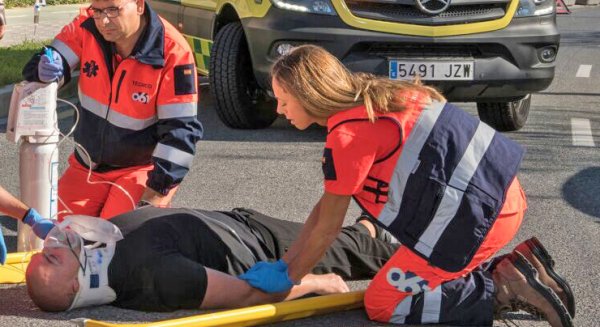 Los malagueños valoran con un 9,3 sobre 10 el servicio recibido por los equipos de emergencias 061