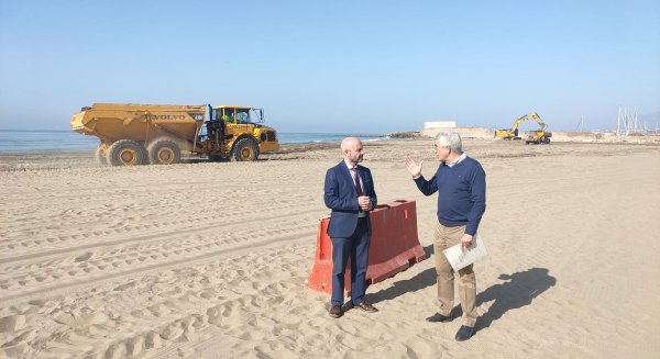El Gobierno aportará 430.600 metros cúbicos de arena en las playas de la provincia