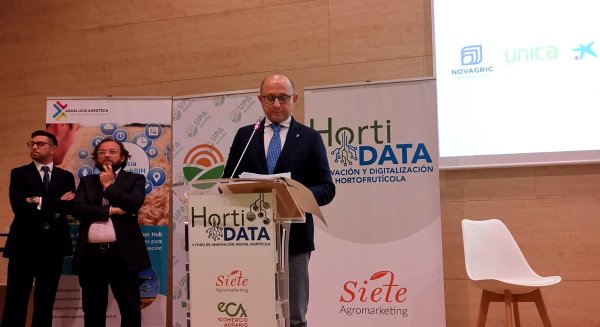 La Junta apuesta por impulsar la digitalización agroalimentaria para ganar competitividad