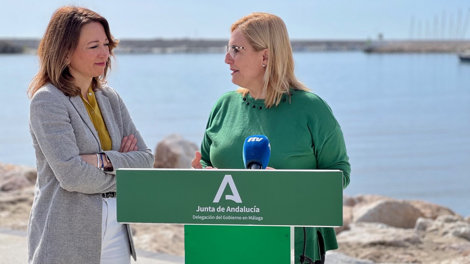 Ana Mula reclama al Gobierno central un plan de acción para las playas