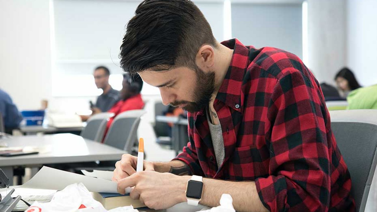 Las universidades andaluzas reservan plazas en 334 grados para estudiantes extranjeros