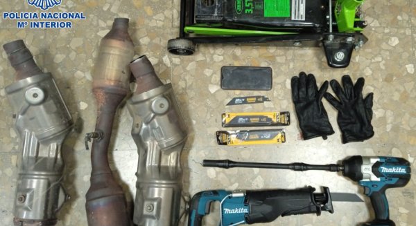 Desarticulada una organización criminal experta en sustraer catalizadores 