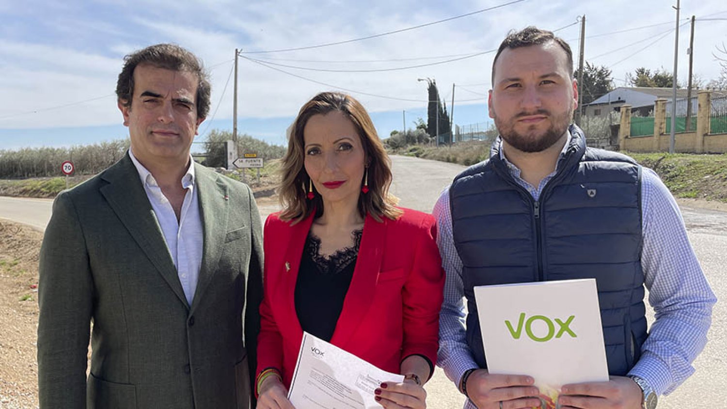 VOX exige al Gobierno de Moreno Bonilla la reparación urgente del Camino de Antequera