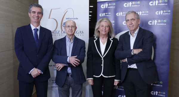 Ángeles Muñoz subraya que los pasos que está dando el Ayuntamiento en materia urbanística 