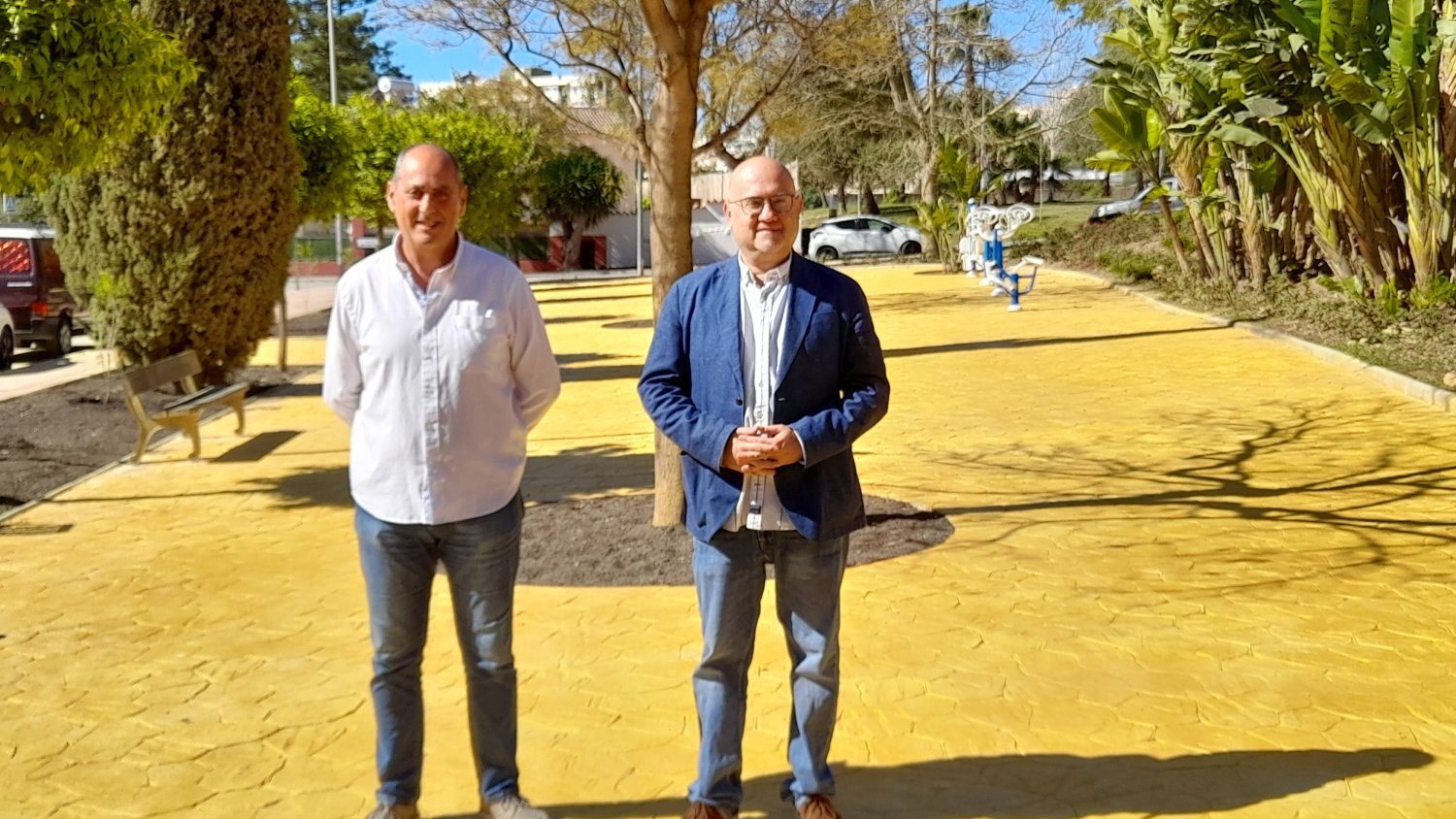 Torre del Mar pone en valor más de 1.600 m2 de parque público en la calle Aurora