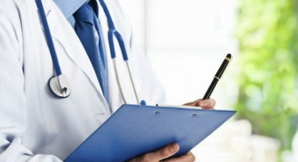 Los hospitales andaluces diagnostican cerca de 5.000 casos nuevos de cáncer de pulmón al año