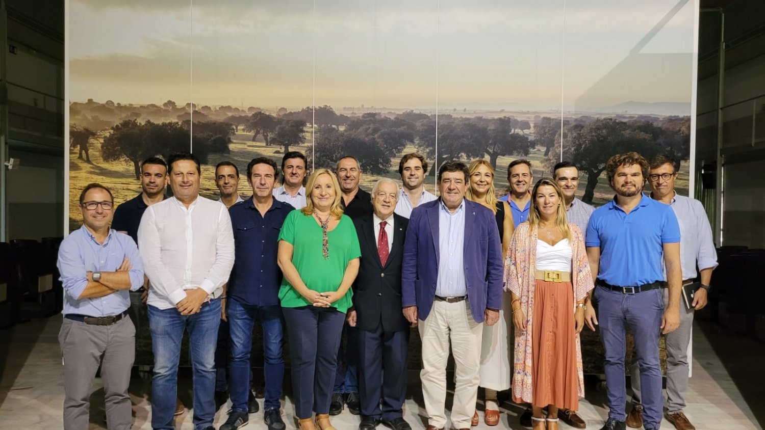 La Consejería de Agricultura presenta el aforo de algodón para la campaña  2022-2023