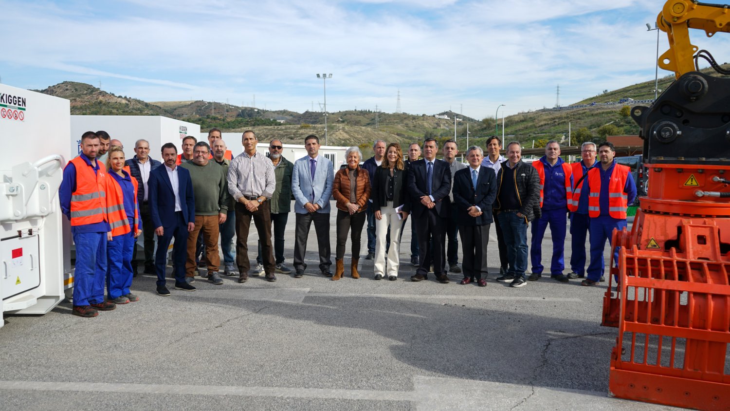 Limasam incorpora a su flota nueva maquinaria con menor emisión de gases