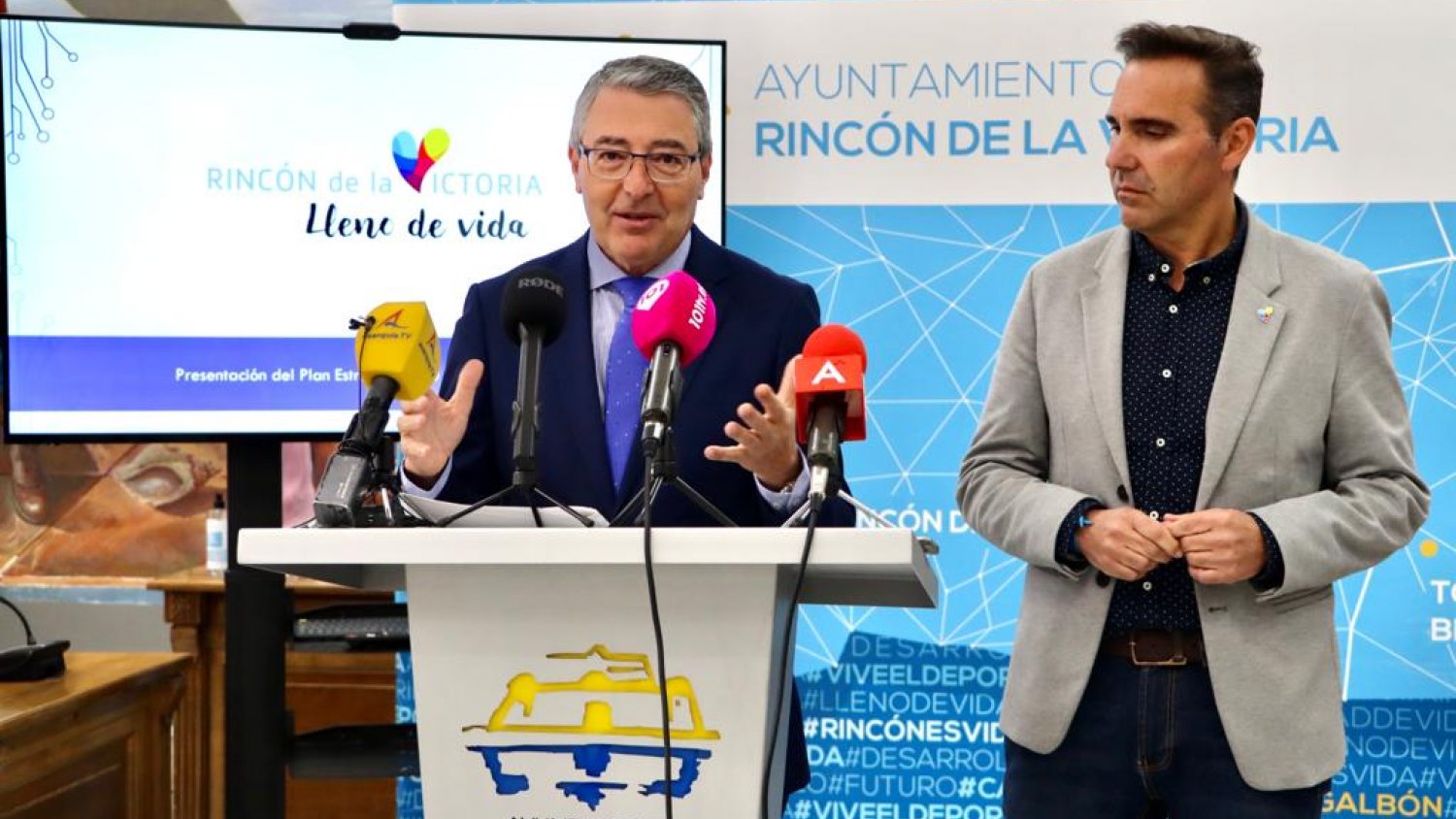 Rincón de la Victoria marca las líneas para que el municipio sea un destino inteligente