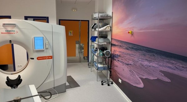 El Hospital de Benalmádena mejora su precisión diagnóstica con un nuevo equipo de Radiología TAC