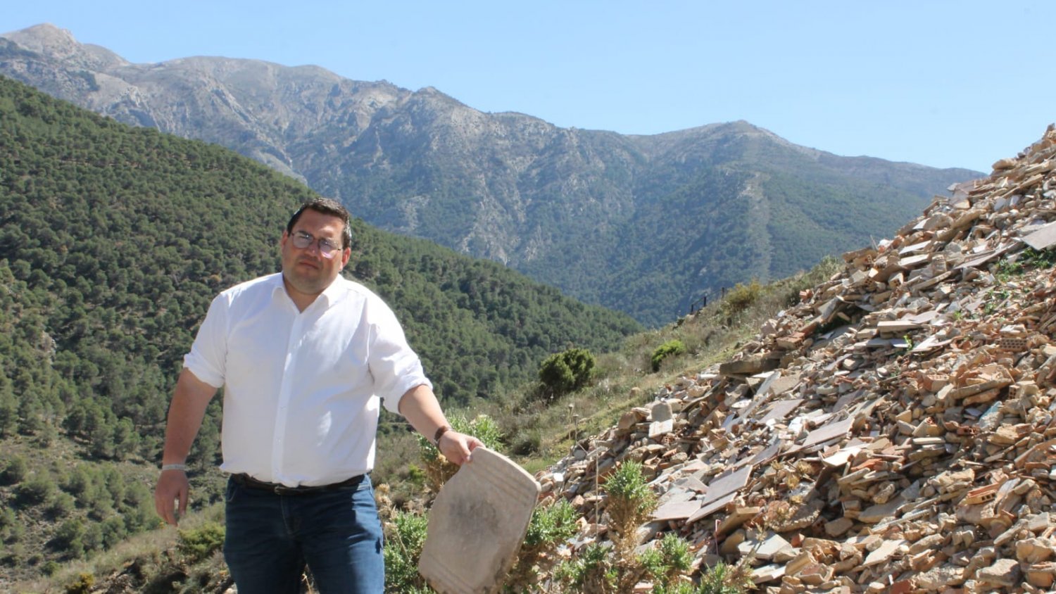 Por Mi Pueblo denuncia la existencia de un vertedero ilegal en el camino de las monjas