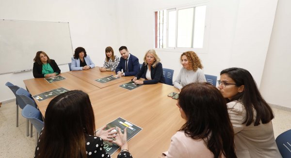 El Ayuntamiento y la Junta impulsan un programa para mantener a cero el absentismo escolar en Marbella 