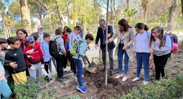 El Ayuntamiento de Ronda renueva los lazos con la Sociedad Hispánica de Yokohama