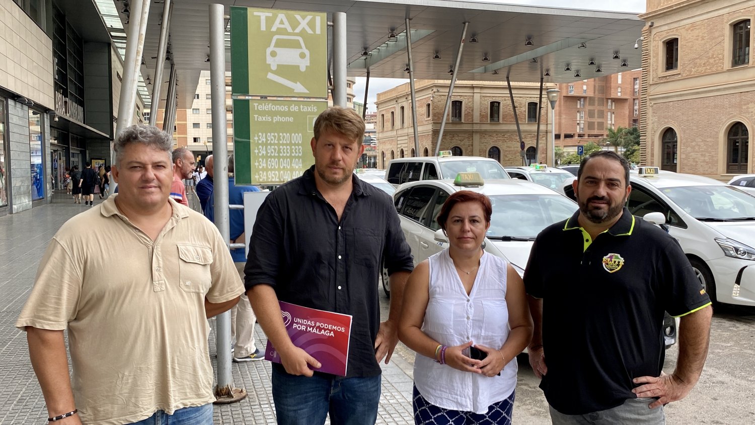 Unidas Podemos pide mayor control de los VTC y manifiesta su respaldo al sector del Taxi