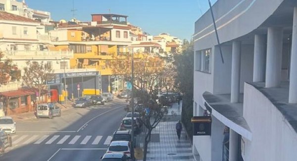 Detenido en Marbella un hombre por la sustracción de media docena de móviles