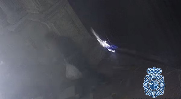 Detenido un hombre que prendió fuego a una de las puertas de acceso de la Catedral de Málaga