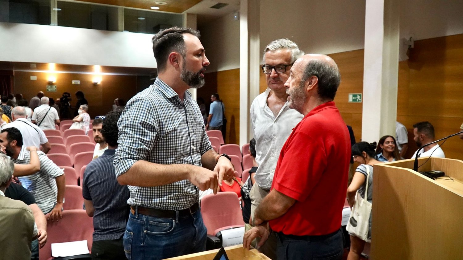 PSOE pide la protección de la Cueva de La Araña y exige que se asuman las conclusiones del informe independiente