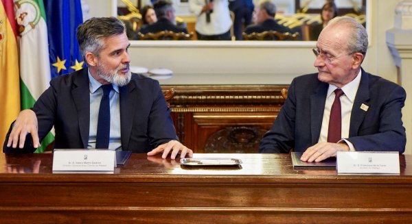 Ayuntamiento y Repsol suscriben un acuerdo para impulsar actuaciones de descarbonización 