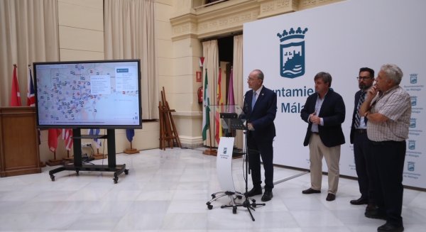 El programa ‘Málaga Cardioprotegida’ instala más de 600.000 desfibriladores en la ciudad