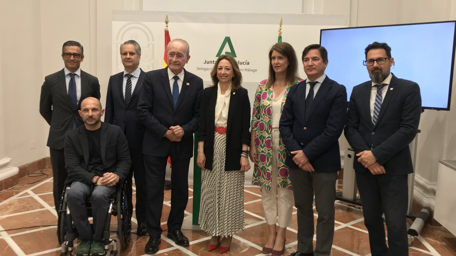 La Junta adjudica la primera parcela para la construcción de tecnocasas en Lagunillas 
