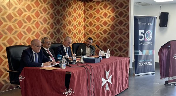 UMA.- La Cátedra de Estudios Cofrades de la Universidad rinde homenaje a la revista La Saeta