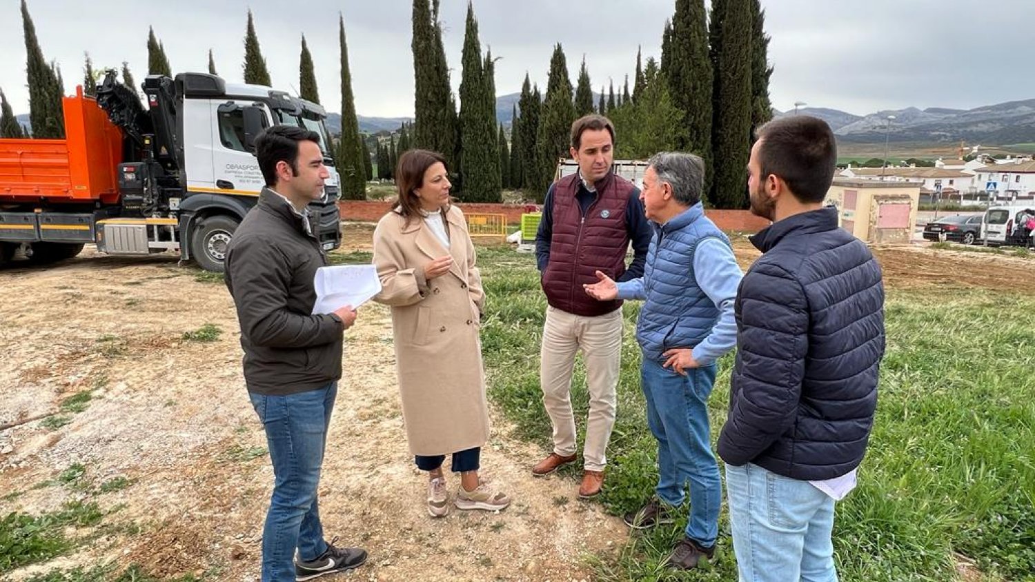 Arrancan las obras de urbanización de la plaza Tobalo en la Cruz de San Jorge