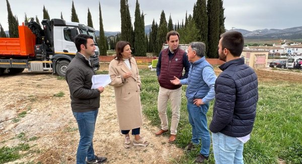 Arrancan las obras de urbanización de la plaza Tobalo en la Cruz de San Jorge
