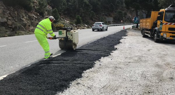 La Junta adjudica el contrato de conservación de 453 kilómetros de carreteras del sur de Málaga