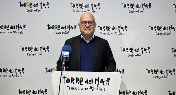 Vélez-Málaga refuerza el servicio de socorrismo en las playas de todo el municipio