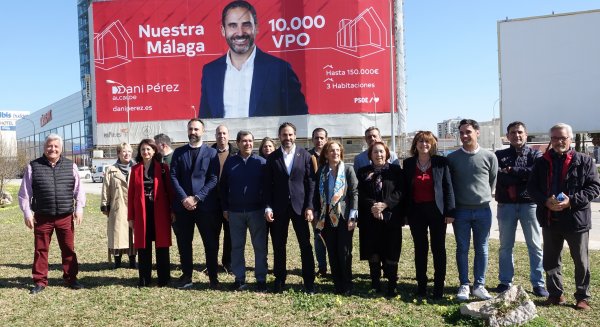 Pérez lamenta que el propio OMAU certifique que De la Torre 'se está cargando la ciudad'