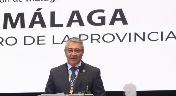 Diputación entregará la Medalla de Oro de la Provincia a Emilio Alba, Vanesa Martín y Alberto Díaz