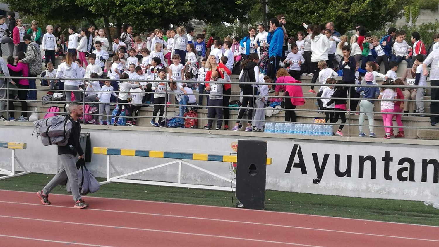 Cerca de 1.400 escolares corren por la inclusión en Torremolinos en la Carrera por la “CaPAZidad”