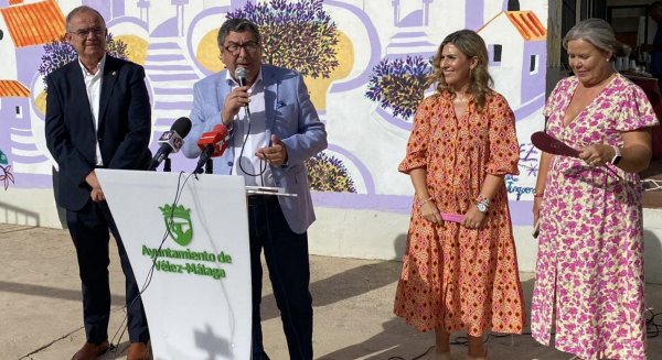 Vélez-Málaga inaugura el curso escolar 22-23 que acoge alrededor de 7.400 alumnos de infantil y primaria