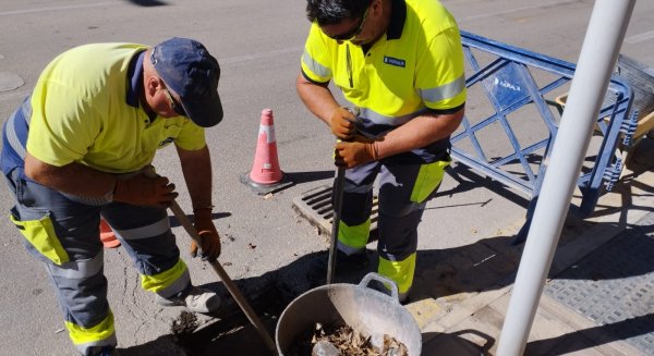 Rincón de la Victoria una campaña de refuerzo de limpieza para la mejora del sistema de drenaje de la red de pluviales