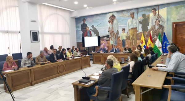 El Pleno de Rincón de la Victoria aprueba de forma definitiva los presupuestos que ascienden a 50 millones de euros
